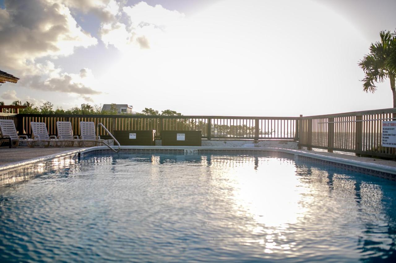 Ragged Edge Resort & Marina Islamorada Exterior foto