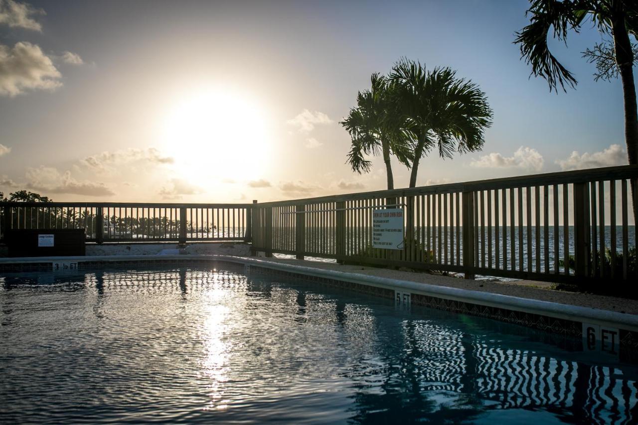 Ragged Edge Resort & Marina Islamorada Exterior foto